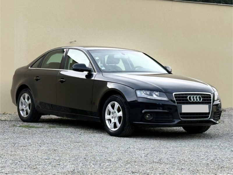 AUDI A4 2010 2.0 TDI 120CV DPF AMBIENTE 2010 211 000KM
