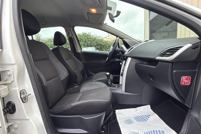 PEUGEOT 207 1.4 HDI 70 Premium BVM5