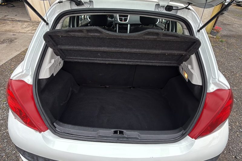 PEUGEOT 207 1.4 HDI 70 Premium BVM5