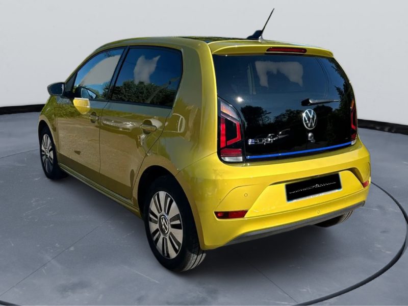 VOLKSWAGEN E UP 83 