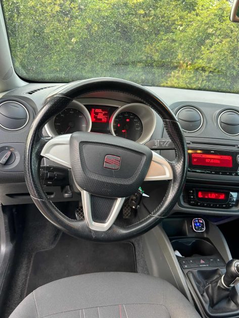SEAT IBIZA 2011