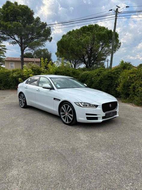 JAGUAR XE 2.0D 180ch Portfolio BVA8
