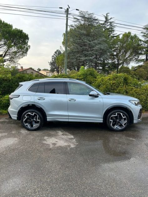 VOLKSWAGEN TIGUAN 2024