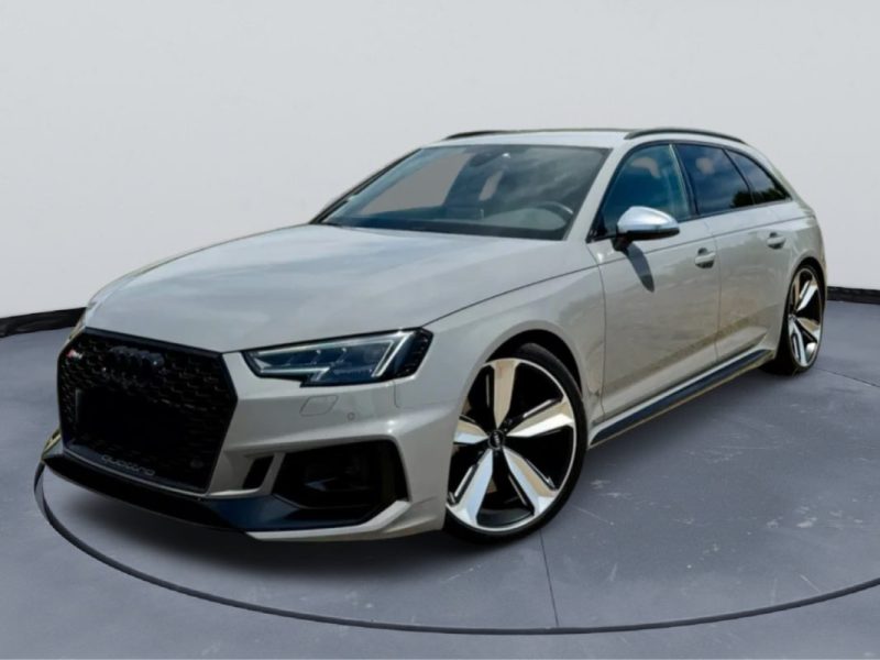 AUDI RS4 AVANT 2.9 TFSI QUATTRO V6 450 