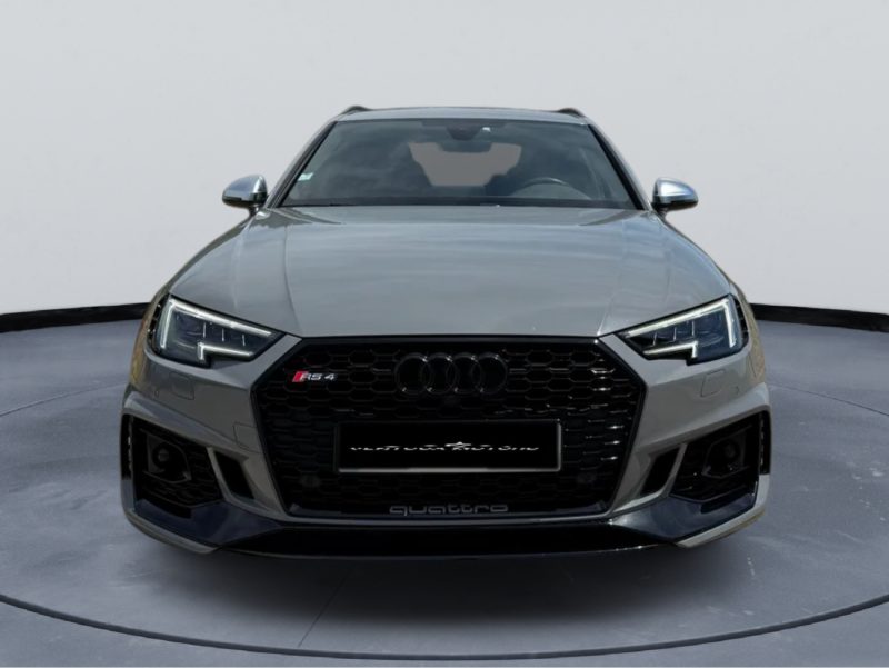 AUDI RS4 AVANT 2.9 TFSI QUATTRO V6 450 