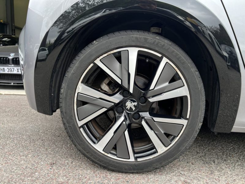 PEUGEOT 208 1.2 100ch GT LINE EAT8 - TOIT PANORAMIQUE