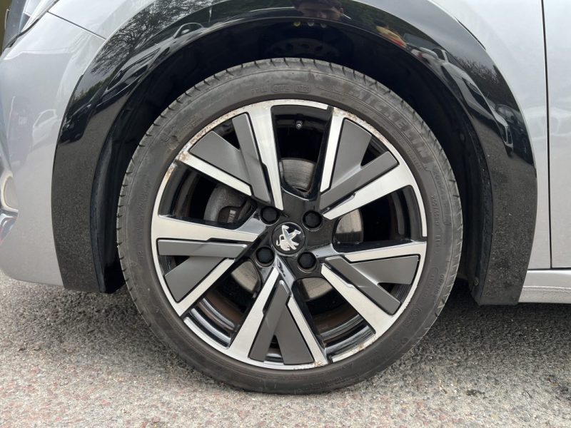 PEUGEOT 208 1.2 100ch GT LINE EAT8 - TOIT PANORAMIQUE