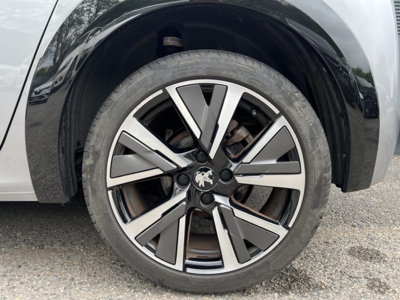PEUGEOT 208 1.2 100ch GT LINE EAT8 - TOIT PANORAMIQUE