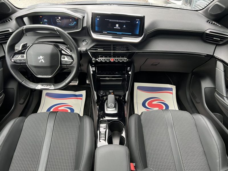 PEUGEOT 208 1.2 100ch GT LINE EAT8 - TOIT PANORAMIQUE