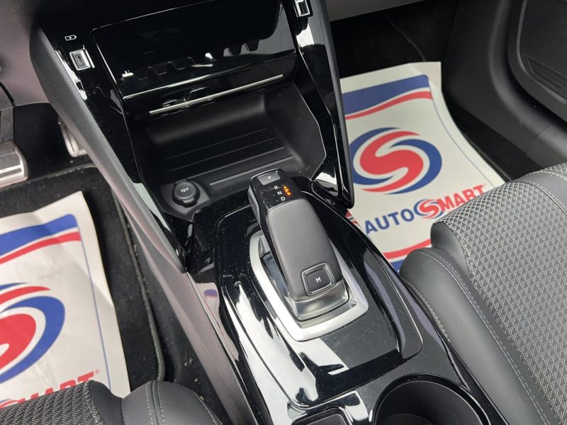 PEUGEOT 208 1.2 100ch GT LINE EAT8 - TOIT PANORAMIQUE