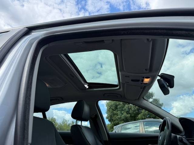 BMW  3er 320i  2005 - 82561 KM