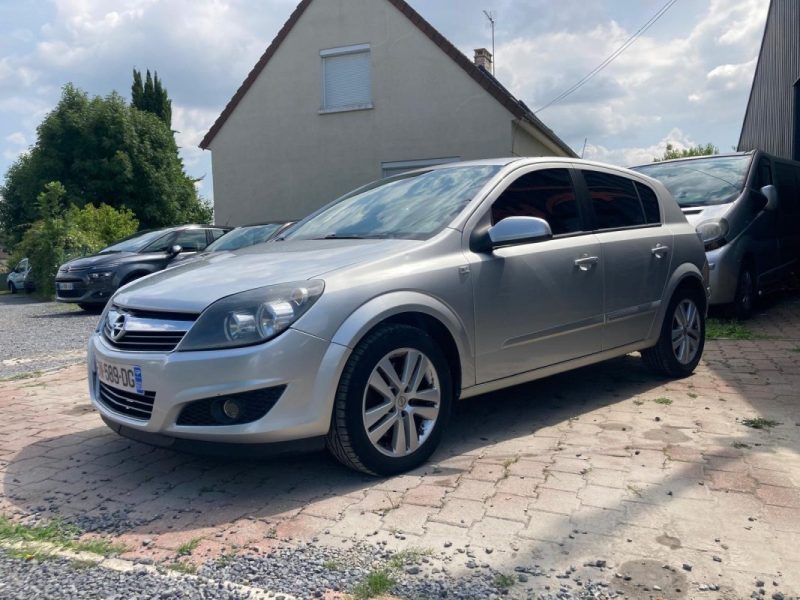 OPEL ASTRA 2007