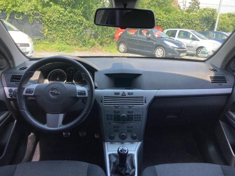 OPEL ASTRA 2007