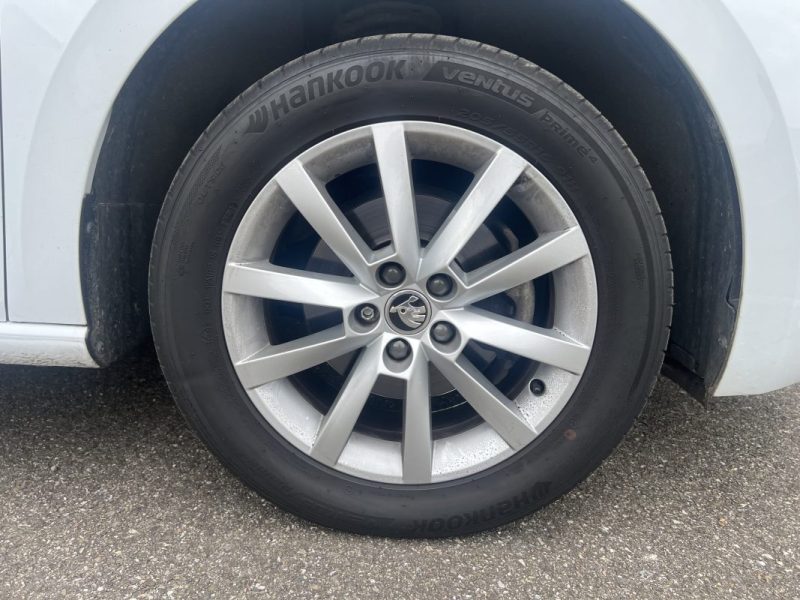 SKODA SCALA 2022 BUSINESS BVA 