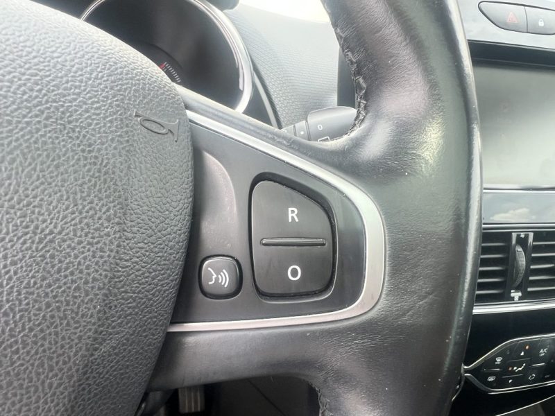 RENAULT CLIO 2019 BVM TOIT PANORAMIQUE