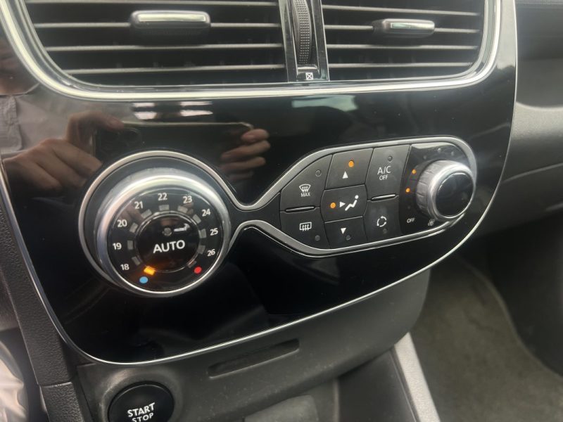 RENAULT CLIO 2019 BVM TOIT PANORAMIQUE