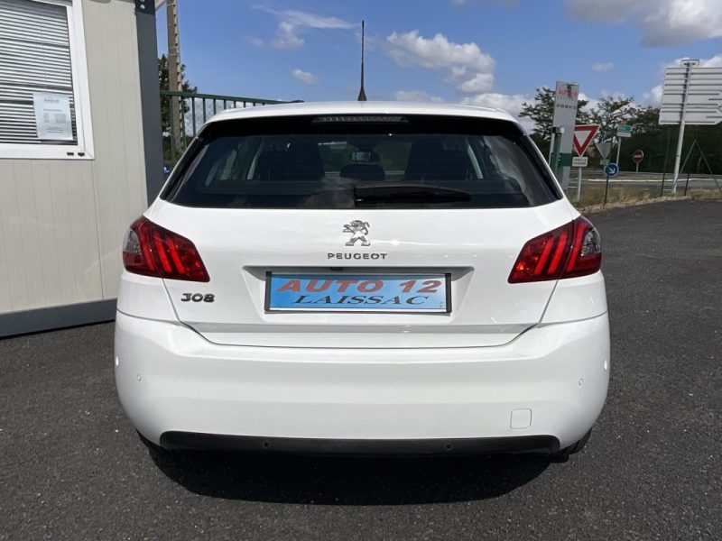 PEUGEOT 308 2019