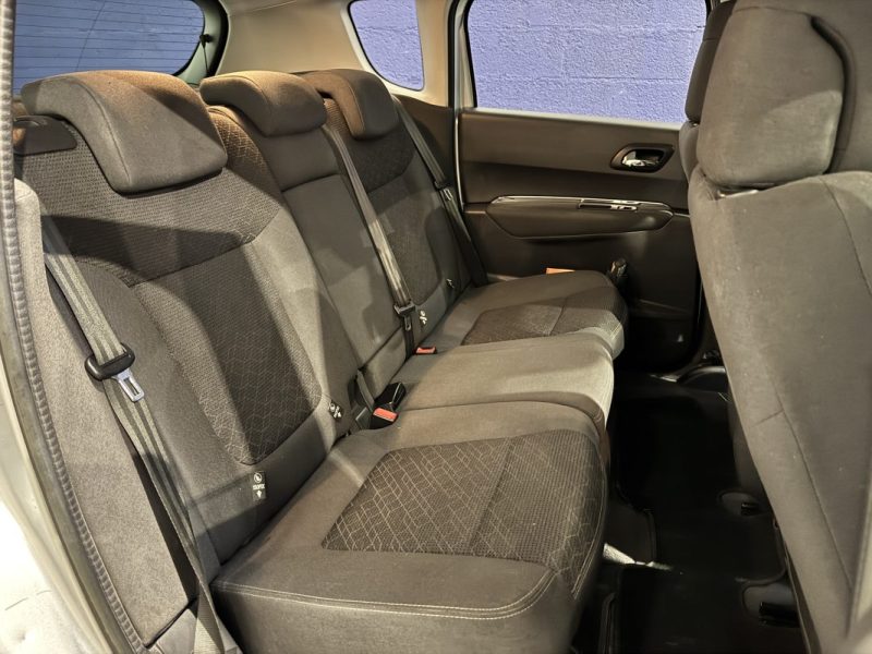 PEUGEOT 3008 1.6 e-HDi 115 FAP Active ETG6 / DISTRI OK 