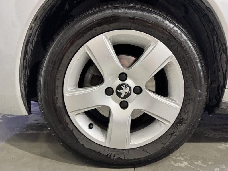 PEUGEOT 3008 1.6 e-HDi 115 FAP Active ETG6 / DISTRI OK 