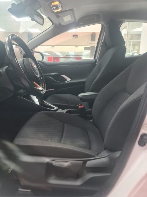 TOYOTA YARIS 2021