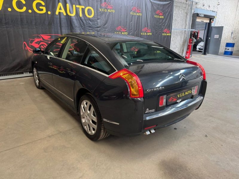 CITROEN C6 V6 2.7 HDI 208 Exclusive 