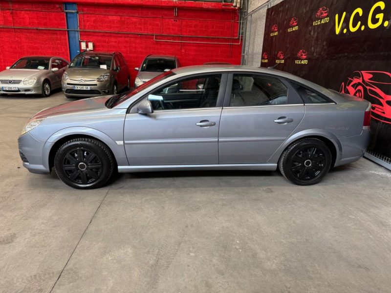 OPEL VECTRA C 1.9 CDTI 120 Edition 