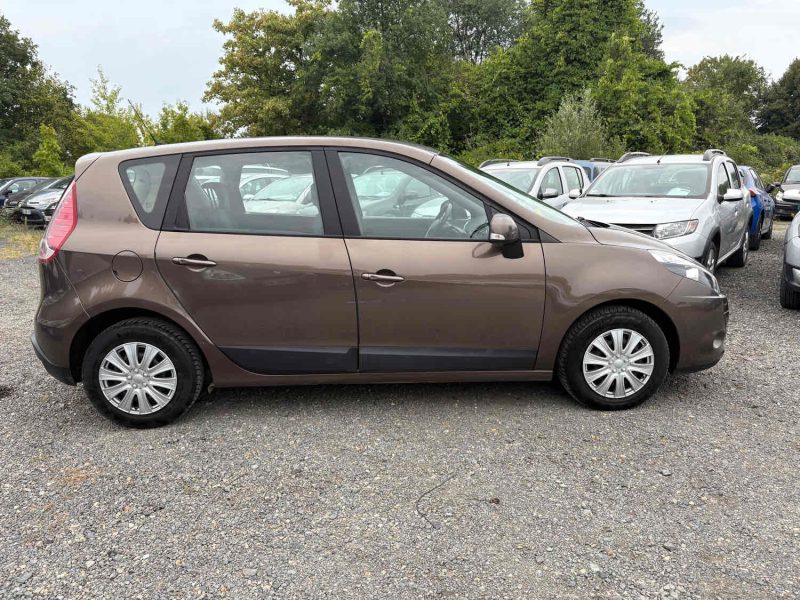 RENAULT MEGANE SCENIC 2009