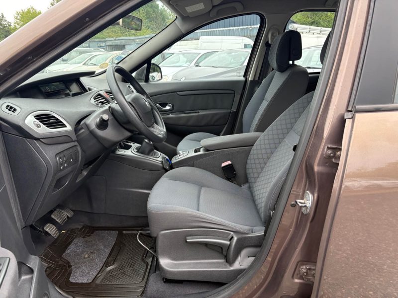 RENAULT MEGANE SCENIC 2009