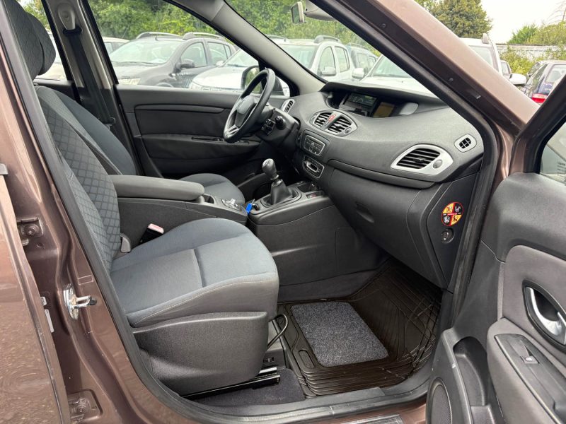 RENAULT MEGANE SCENIC 2009