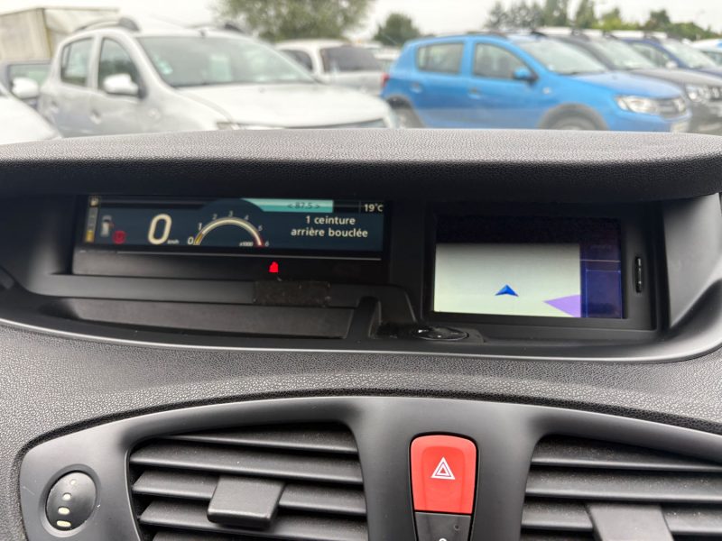 RENAULT MEGANE SCENIC 2009