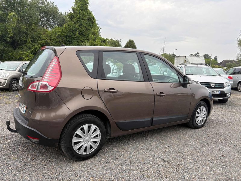 RENAULT MEGANE SCENIC 2009