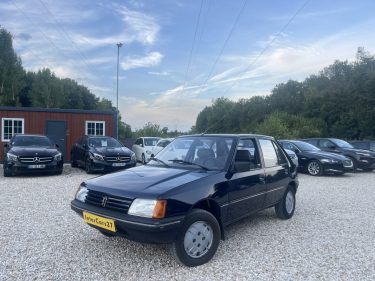 PEUGEOT 205 AUTOMATIQUE  1.6 80 ch 105000KM Collection