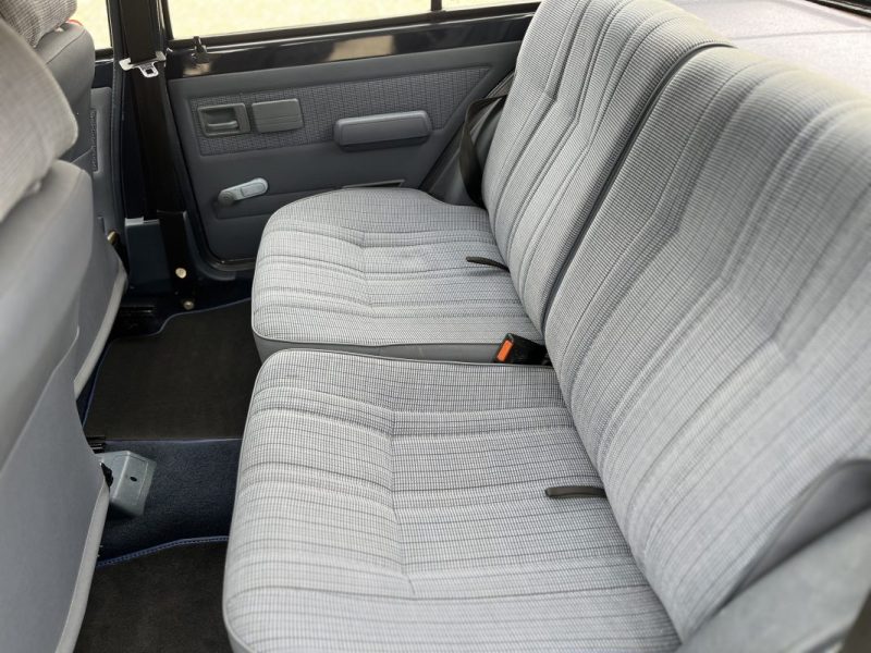 PEUGEOT 205 AUTOMATIQUE  1.6 80 ch 105000KM Collection