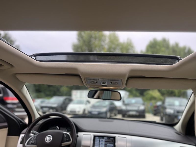 JAGUAR XF 2.2 D 163 ch Luxe