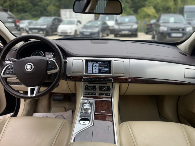 JAGUAR XF 2.2 D 163 ch Luxe