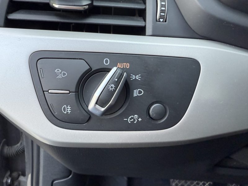 AUDI A4 AVANT 2020 30 TDI 136ch S tronic 7