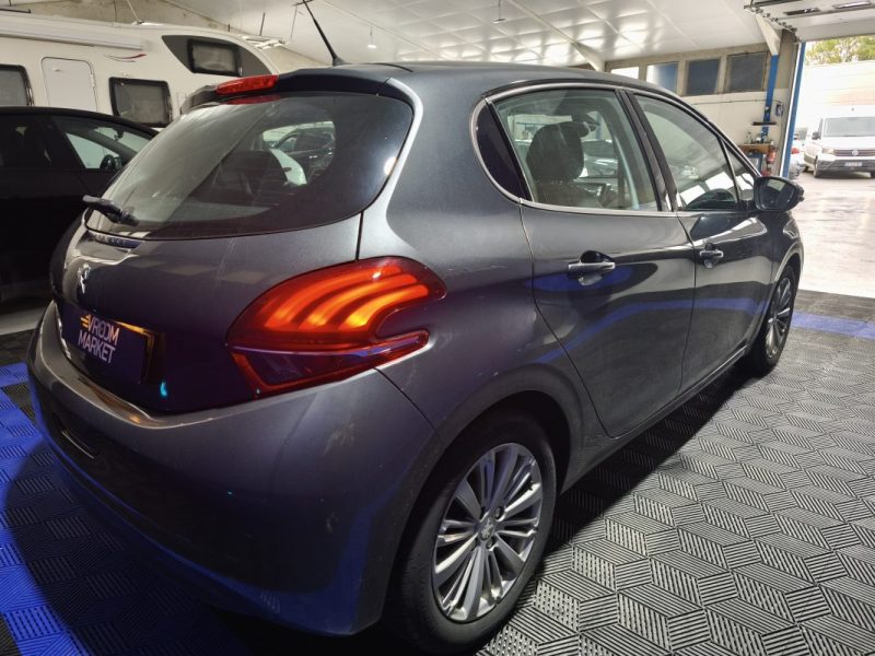 PEUGEOT 208 1,2 PURETECH 82 CV ALLURE