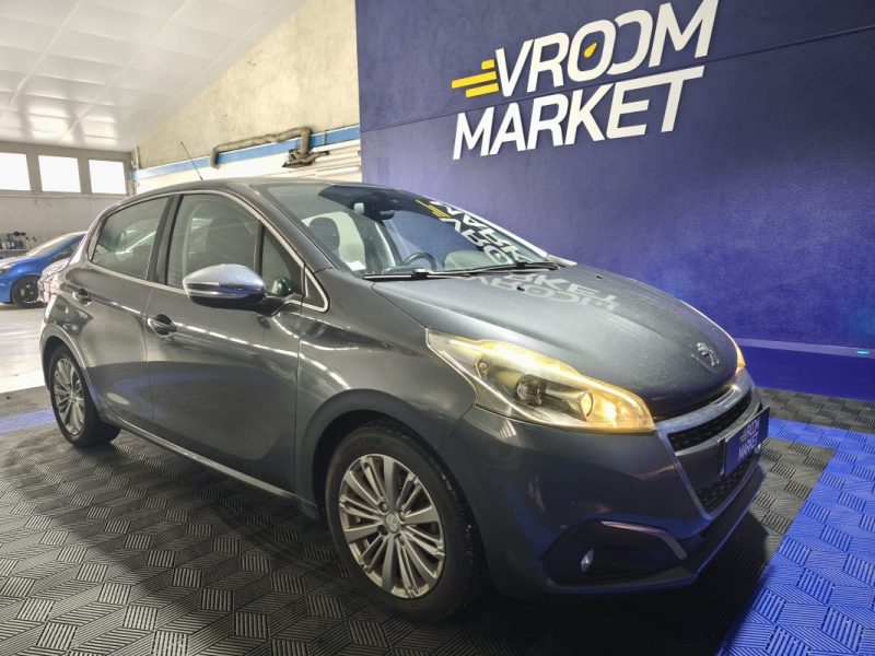 PEUGEOT 208 1,2 PURETECH 82 CV ALLURE