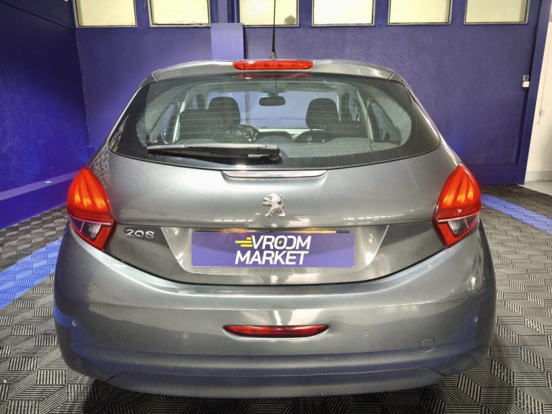 PEUGEOT 208 1,2 PURETECH 82 CV ALLURE