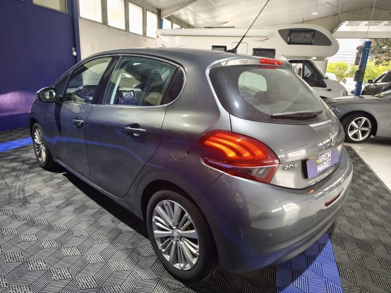 PEUGEOT 208 1,2 PURETECH 82 CV ALLURE