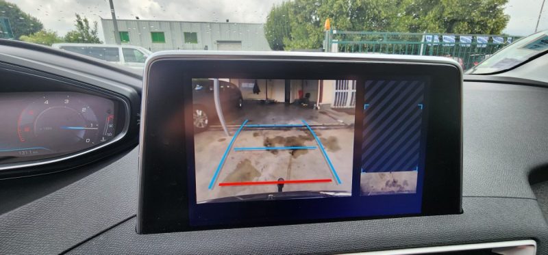 PEUGEOT 3008 - 2 2018