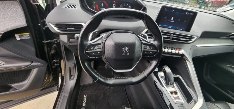 PEUGEOT 3008 - 2 2018