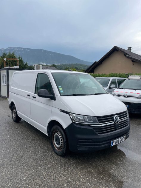 VOLKSWAGEN TRANSPORTER 2020