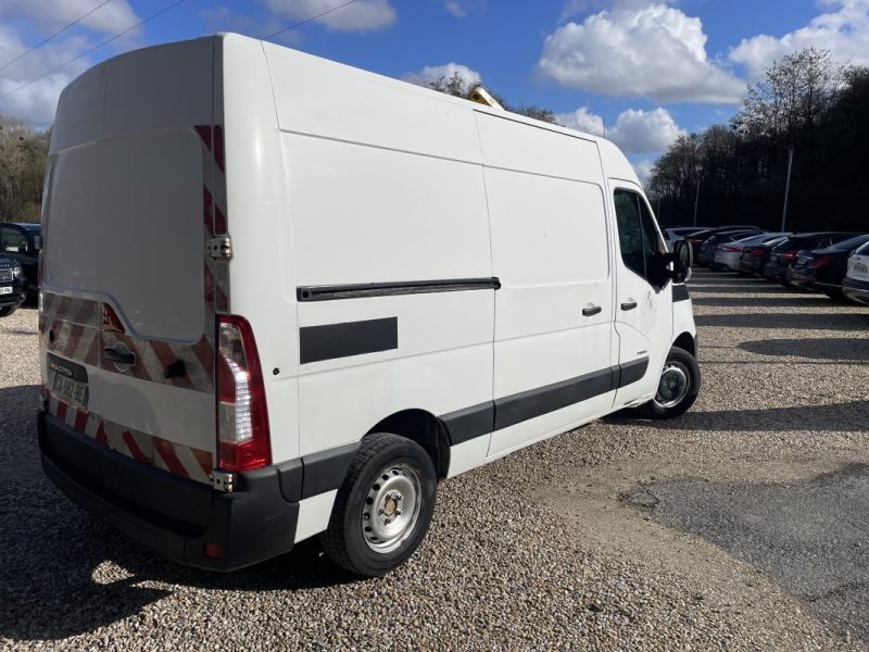 RENAULT MASTER 2.3dCI L2H2 3.3T 125 CONFORT 91000 km
