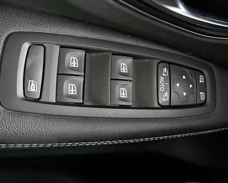 SCENIC 1.7 BluedCi 120ch Business EDC