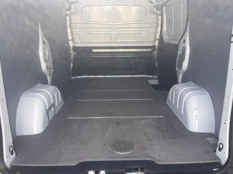 Renault  Trafic L1H1 2.0 DCI 120CH 3,0t ENERGY Comfort