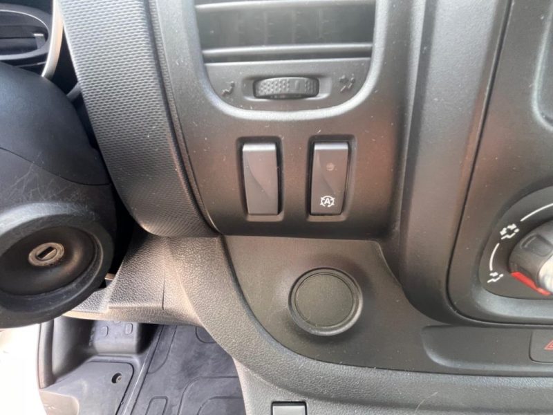 Renault  Trafic L1H1 2.0 DCI 120CH 3,0t ENERGY Comfort