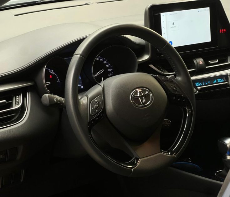 TOYOTA C-HR 2.0 152CH HYBRIDE