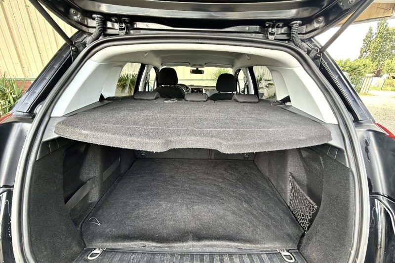 PEUGEOT 2008 1.6 BlueHDi 100 Style BVM5