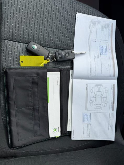 SKODA SUPERB II 2.0l TDI 140CV CR FAP ELEGANCE DSG 2013